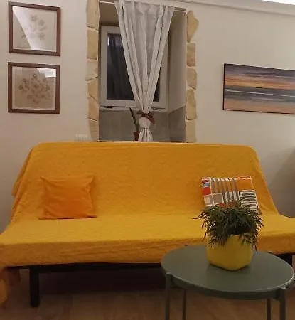Il Giardino Di Nonna Pina Apartment *